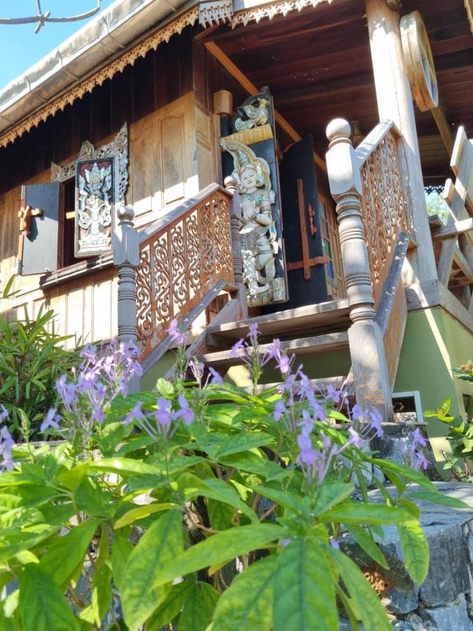 Hello Sichang Bungalow Hotel Ko Si Chang Exterior photo